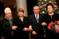За що дружина Пшонки отримала орден від Януковича