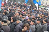Луцькі активісти пройшли 4 кілометри містом з вимогою відставки Башкаленка. ФОТО