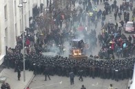 На Майдані розпочалася бійка з громадськими активістами