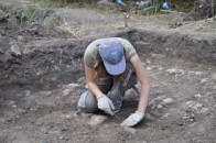 На Волині розкопали валютні скарби