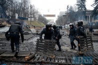 Силовики відступають з вулиці Грушевського