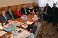У волинському місті за круглим столом обговорювали, як стабілізувати ситуацію в країні