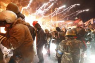 Кривавий ранок: сотні поранених та два десятки убитих активістів