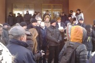 Активісти обурилися на опозиціонерів, які не пішли на штурм волинської міліції