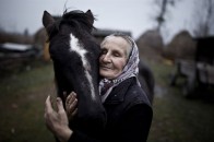 Фото з 70-річною жителькою Волині визнано найкращим у міжнародному конкурсі