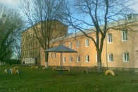 Сенкевичівська школа-інтернат працюватиме ще рік