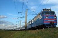 На Волині невідомі пошкодили вікно у потязі