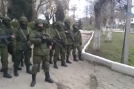 Українські моряки не дали вивезти зброю в Севастополі ВІДЕО