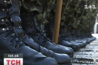 В Криму під час захоплення складу зі зброєю постраждав український офіцер