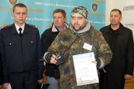 Міліція відзначила волинських активістів, які затримали злочинця