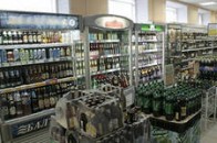 На Волині підлітки обікрали магазин і винесли з нього лише соки та пиво