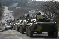 Біля кордонів України 220 тисяч російських військ, - міноборони