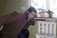 На Волині син порізав батька, бо не домовились який канал дивитись