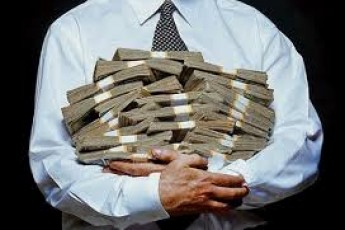 Екс-директор луцького жеку «надурив» страховий фонд на 130 тисяч