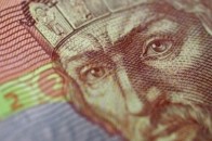 Гривня впала до 10 за долар