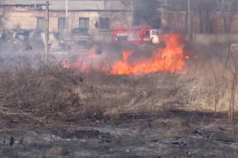 Рятувальники ліквідували 8 пожеж, спричинених безпечністю громадян. ВІДЕО