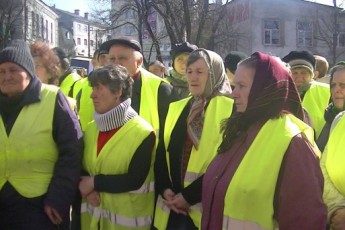 Головний комунальник Луцька заперечує борги перед двірниками