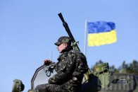 Українці зібрали майже 10 мільйонів гривень для військових