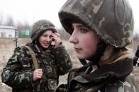 В добровольці на війну записуються волинські жінки
