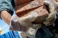Волинським заробітчанам тепер не «світять» російські рублі
