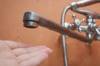 Через ремонтні роботи в лучан відключили воду