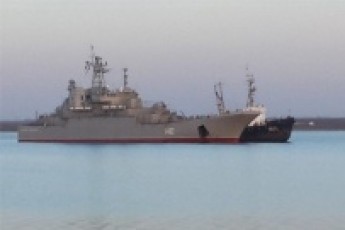 Окупанти з гранатами і стріляниною захопили «Ольшанський»