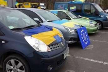 «Автомайдан Волинь» спіймав чоловіка у наркотичному сп'янінні