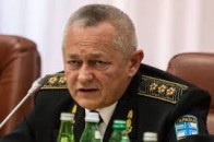 Рада звільнила міністра оборони і тут же призначила нового