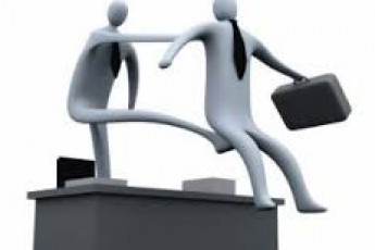 Скоротивши держслужбовців. Кабмін зекономить 635 мільйонів. ІНФОГРАФІКА