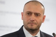 Лідер «Правого сектору» повинен зняти свою кандидатуру і прийти з повинною, - ЗМІ