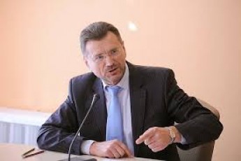 Асоціація українських банків звинувачує Раду в непрозорості та кулуарній метушні