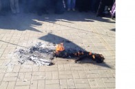 У Донецьку під час проросійського мітингу спалили опудало Бандери
