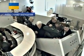 Як втікали з України Пшонка та Клименко