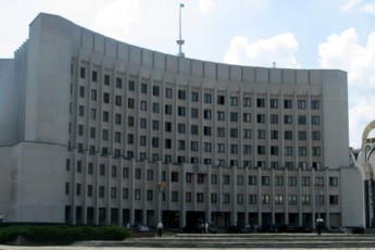 На Волині хочуть «урізати»  кадровий вплив губернатора