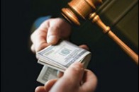 Волинський суддя-хабарник досі на посаді