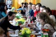 Біженці з Криму вперше відсвяткували Великдень в Луцьку