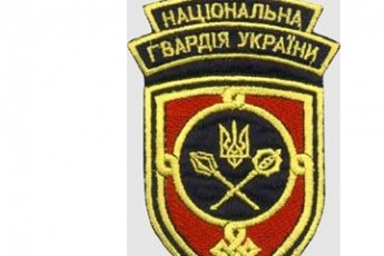 Луцькі військові, попри наказ здатись, утримують управління міліції в Луганську