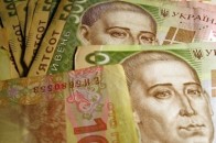 Стало відомо коли і наскільки зростуть зарплати і пенсії в Україні