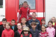 У Луцьку гасити пожежу рятувальникам допомагали школярі