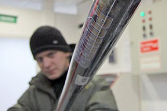Самозванці з битами тероризували волинське селище