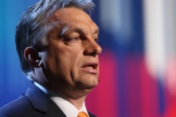 Прем'єр Угорщини вимагає автономії для угорців Закарпаття