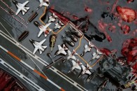 Активісти принесли до посольства Франції кривавий басейн ВІДЕО