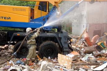 Ще чотирьох загиблих дістали рятувальники з-під завалів будинку у Миколаєві ВІДЕО