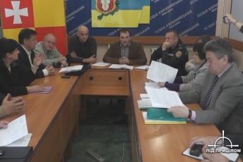 Під час комісії по ринку депутати влаштували демарш