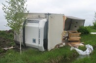 На Волині перекинулась фура
