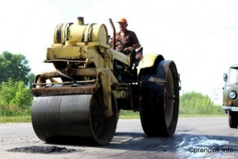 Як на Волині «старанно» ремонтують дороги ВІДЕО