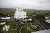 Паломників і екскурсантів у волинському монастирі переплутали з терористами