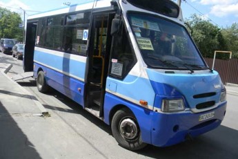 В місті на Волині з’явився автобус для перевезення візочників