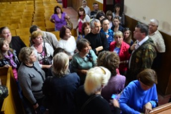 Матері волинських військових штурмують військкомат