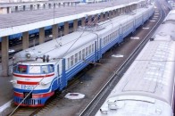 На Волині невідомий зупинив електопоїзд
